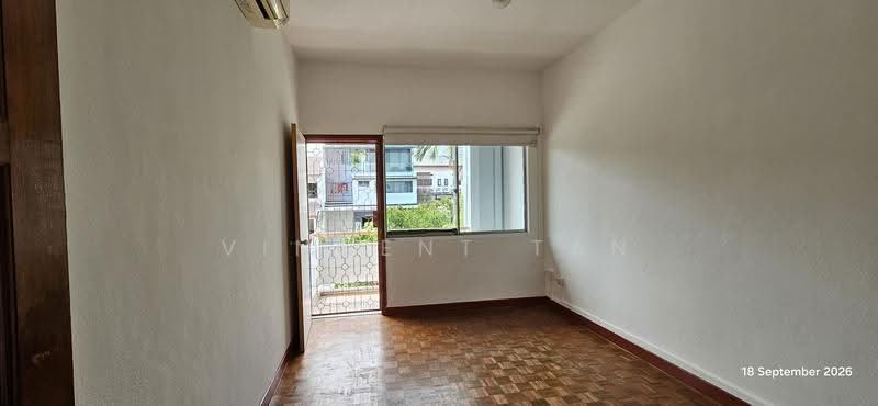 Li Hwan Drive, Hougang / Punggol / Sengkang, 3 Bedrooms, 2,000 sqft, Terraced House For Rent, by Vincent Tan, 21733950 - Interior - PropertyGuru.com.sg