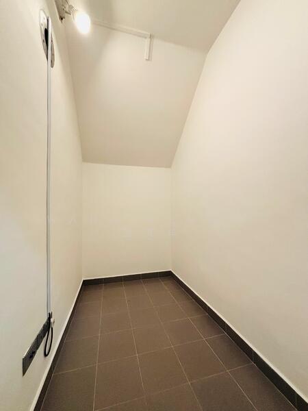 For Rent - Milford Villas