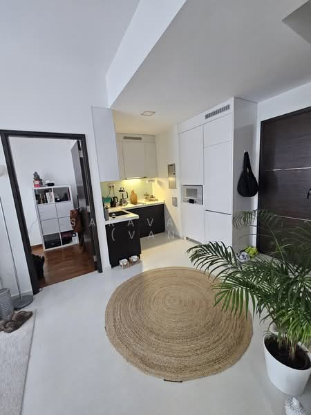Eon Shenton, 70 Shenton Way, 3 Bedrooms, 980 sqft, Condominium For Rent, by Saravanan (Van), 21736699 - PropertyGuru.com.sg
