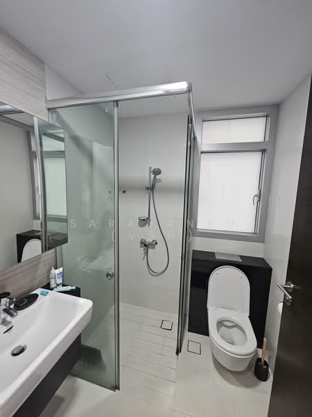 Eon Shenton, 70 Shenton Way, 3 Bedrooms, 980 sqft, Condominium For Rent, by Saravanan (Van), 21736699 - PropertyGuru.com.sg