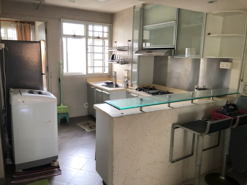 4 Holland Close, 4 Holland Close, 2 Bedrooms, 700 sqft, HDB Flat For Rent, by Chong ., 21736947 - PropertyGuru.com.sg