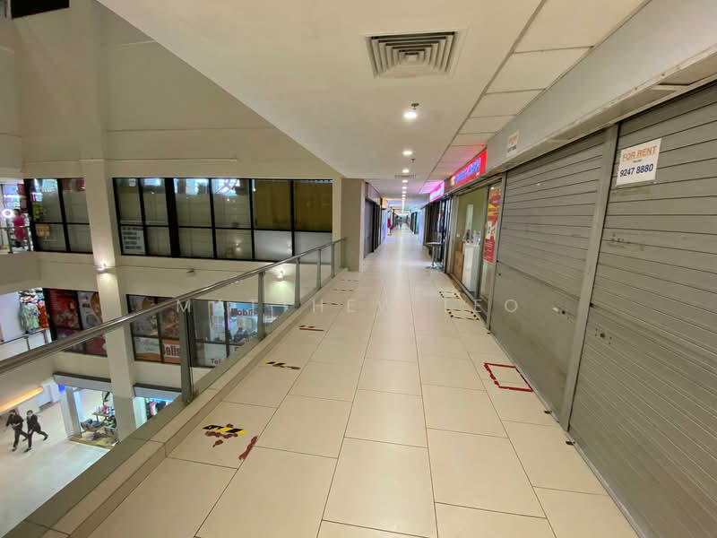 Lucky Plaza, 304 Orchard Road, 400 sqft, Mall Shop For Rent, by Matthew Leo, 21738387 - CommercialGuru.com.sg