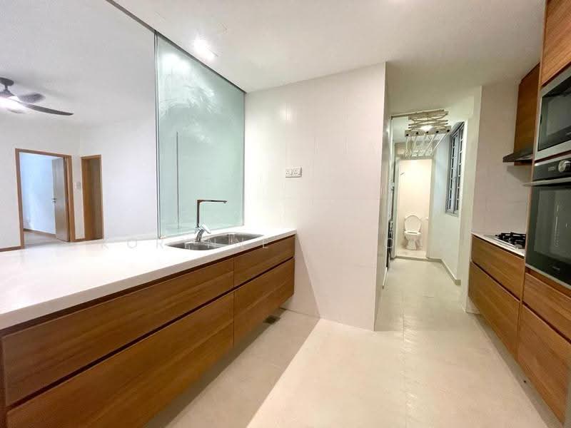 8 @ Mount Sophia, 8 Mount Sophia, Orchard / River Valley, 3 Bedrooms, 1,464 sqft, Condominium For Rent, by Korynne Chiong, 21740469 - PropertyGuru.com.sg