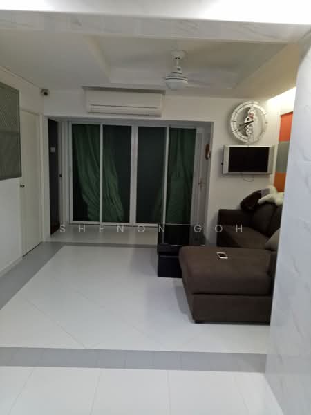 120 Paya Lebar Way, 120 Paya Lebar Way, Room Rental, 122 sqft, HDB Flat For Rent, by Shenon Goh, 21741424 - PropertyGuru.com.sg
