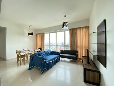 For Rent - Goldenhill Park Condo