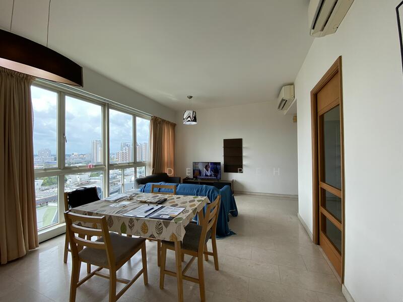 For Rent - Goldenhill Park Condo