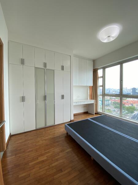 For Rent - Goldenhill Park Condo