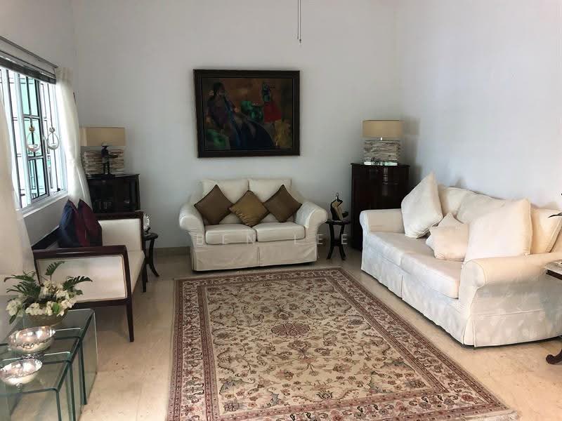 Namly drive bukit timah semi detached house rent lease, Namly drive, 4 Bedrooms, 3,500 sqft, Semi-Detached House For Rent, by Ben Lee, 21745531 - cosy living hall - PropertyGuru.com.sg