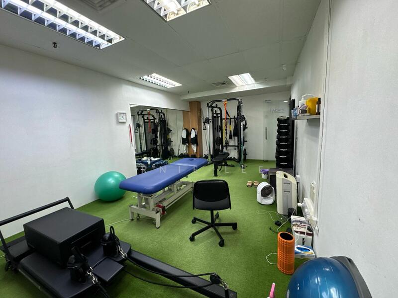 Orchard Towers, 400 Orchard Road, 635 sqft, Office For Sale, by ARNIE LEE, 21749309 - CommercialGuru.com.sg