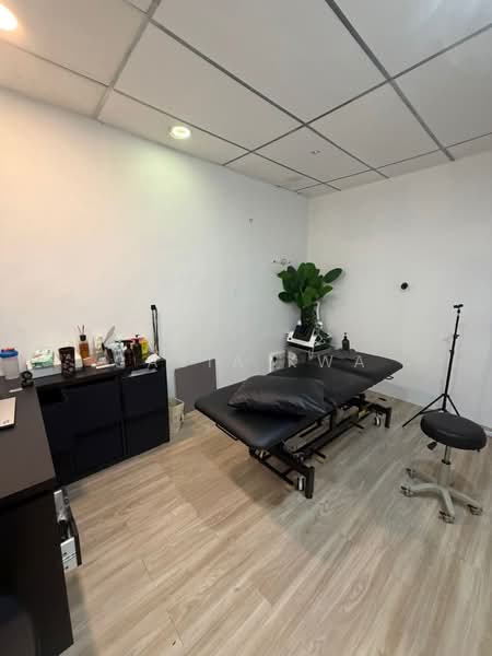 Upper Thomson Road - Shophouse, , 900 sqft, Shop / Shophouse For Rent, by Casia Kwa, 21749498 - CommercialGuru.com.sg
