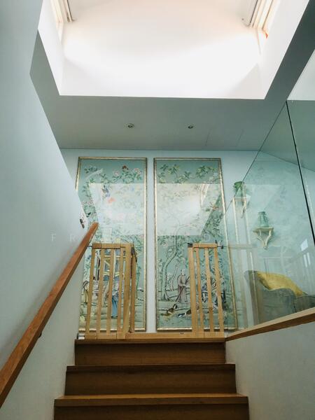 Stairway to a roomful of Tiffany blue!