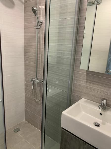 For Rent - Nineteen Shelford