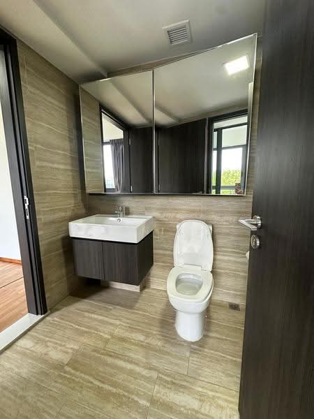 North Park Residences, 15 Yishun Central 1, Sembawang / Yishun, 2 Bedrooms, 560 sqft, Condominium For Rent, by Janice Sng, 21752467 - Bathroom - PropertyGuru.com.sg