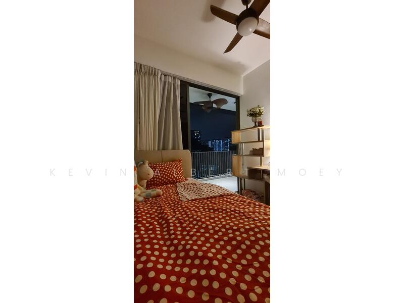 Stratum, 80 Elias Road, Room Rental, 110 sqft, Condominium For Rent, by Kevin Albert Moey, 21753402 - Jr Master room with Attached Bath and Balcony - PropertyGuru.com.sg