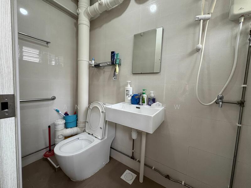For Rent - 422 Hougang Avenue 6