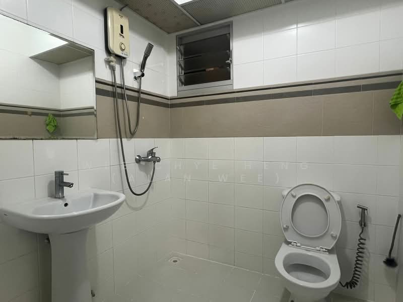 50 Commonwealth Drive, 50 Commonwealth Drive, Room Rental, 150 sqft, HDB Flat For Rent, by Wee Chye Heng (Alan Wee), 21754947 - PropertyGuru.com.sg