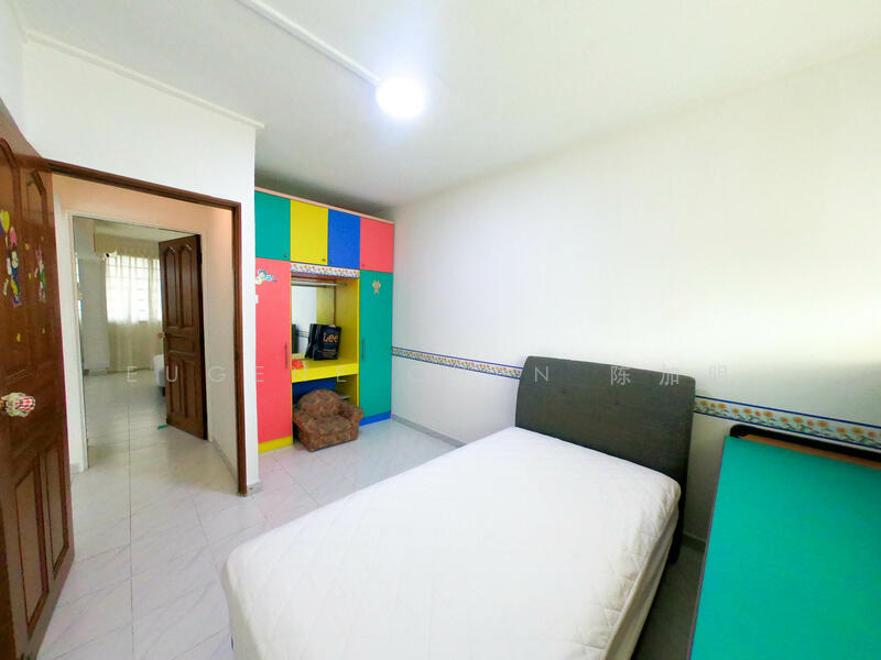 886 Tampines Street 83, 886 Tampines Street 83, Pasir Ris / Tampines, 2 Bedrooms, 1,200 sqft, HDB Flat For Rent, by Eugene Chen 陈加明, 21758066 - PropertyGuru.com.sg