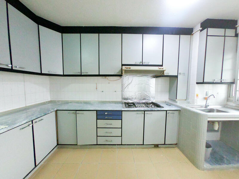 886 Tampines Street 83, 886 Tampines Street 83, Pasir Ris / Tampines, 2 Bedrooms, 1,200 sqft, HDB Flat For Rent, by Eugene Chen 陈加明, 21758066 - PropertyGuru.com.sg
