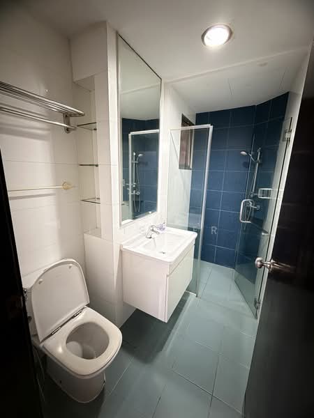 For Rent - Grandeur 8