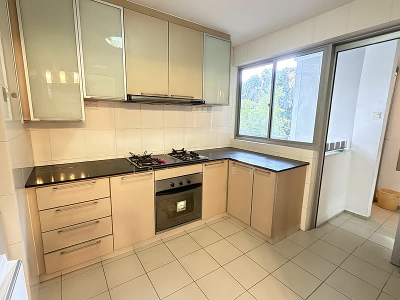 For Rent - Grandeur 8