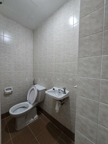 For Rent - Signature Park