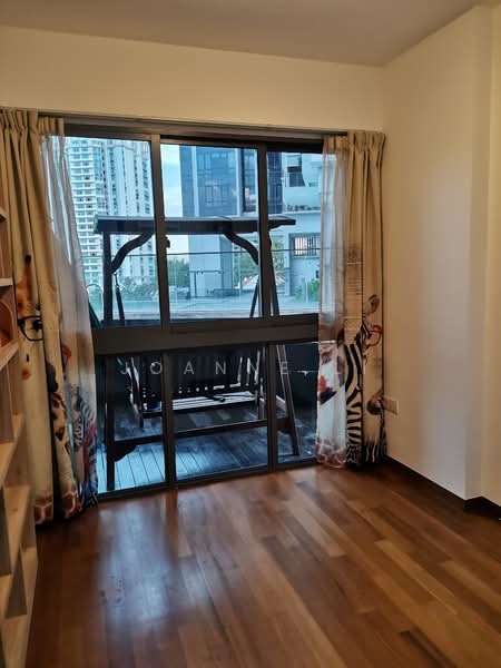 8M Residences Condominium For Sale at S$ 2,200,000 | PropertyGuru Singapore