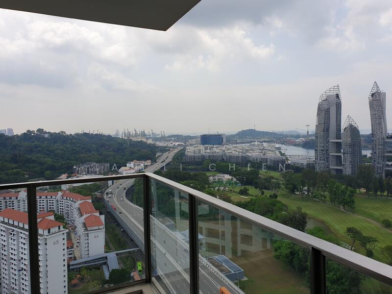 A stone's throw to Vivo City, Mapletree Business City, Henderson Waves Bridge and parks