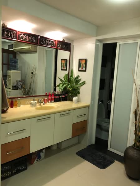 Swiss View, Swiss View, 5 Bedrooms, 3,300 sqft, Terraced House For Sale, by William Teo, 21773871 - PropertyGuru.com.sg