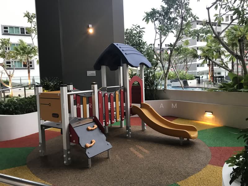 City Gate, 371 Beach Road, 2 Bedrooms, 775 sqft, Apartment For Rent, by Marie D Lam, 21774062 - PropertyGuru.com.sg