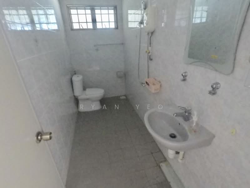 Tanjong Katong Road near Jalan Seaview, , 5 Bedrooms, 2,100 sqft, Semi-Detached House For Rent, by Ryan Yeo, 21774081 - PropertyGuru.com.sg