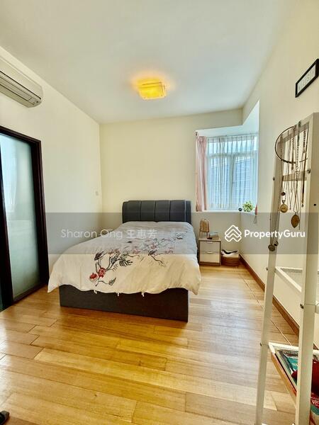 For Rent - Robertson 100