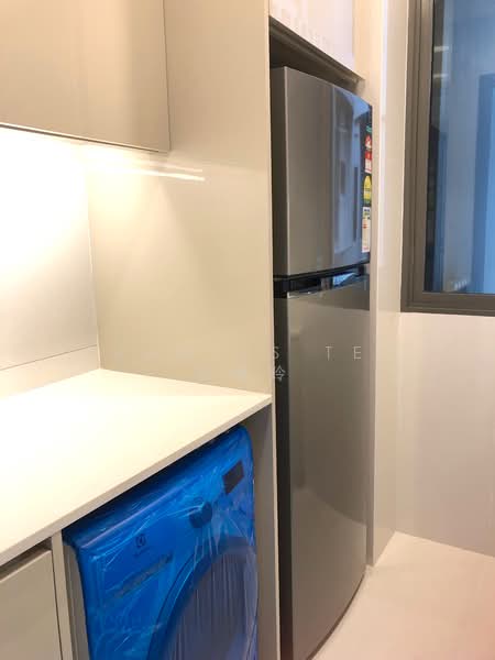 Adana @ Thomson, 8 Old Upper Thomson Road, 3 Bedrooms, 872 sqft, Condominium For Rent, by Frances Teo 张佩玲, 21776798 - Efficient workspace. - PropertyGuru.com.sg