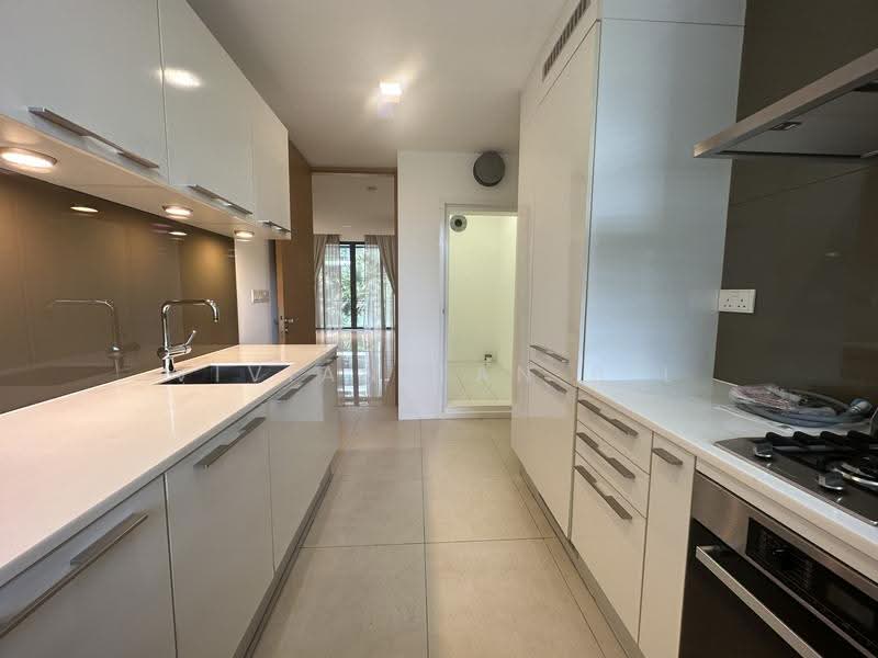Urban Suites @ Hullet Road, 1 Hullet Road, Orchard / River Valley, 2 Bedrooms, 1,044 sqft, Condominium For Rent, by Vivian Tan B L, 21780425 - Kitchen - PropertyGuru.com.sg