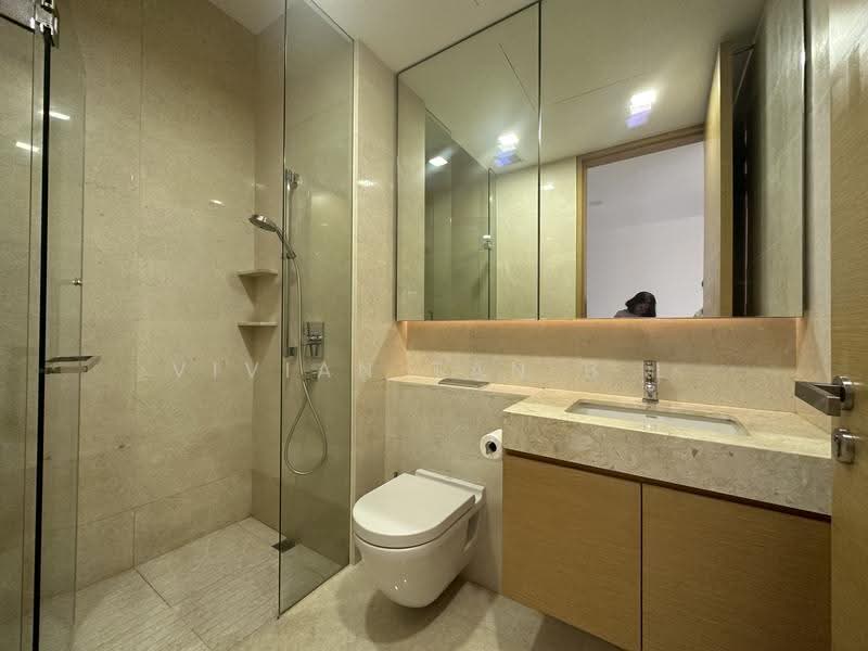 Urban Suites @ Hullet Road, 1 Hullet Road, Orchard / River Valley, 2 Bedrooms, 1,044 sqft, Condominium For Rent, by Vivian Tan B L, 21780425 - Bathroom - PropertyGuru.com.sg