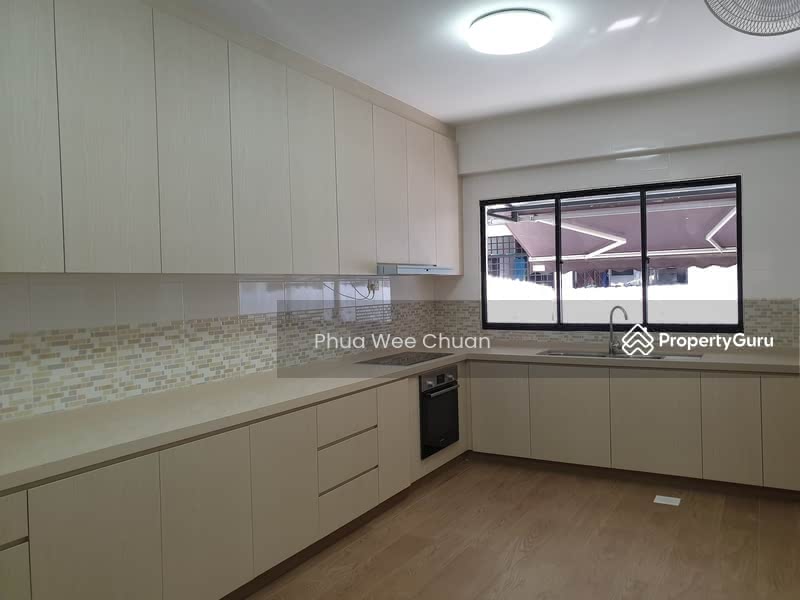 For Rent - Terrace House at King's Road