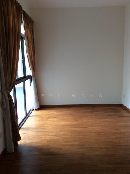 Spacious Bedroom