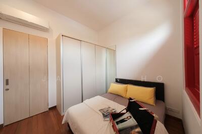 For Rent - Sims Avenue Shophouse For Rent! Renovated Designer Deco