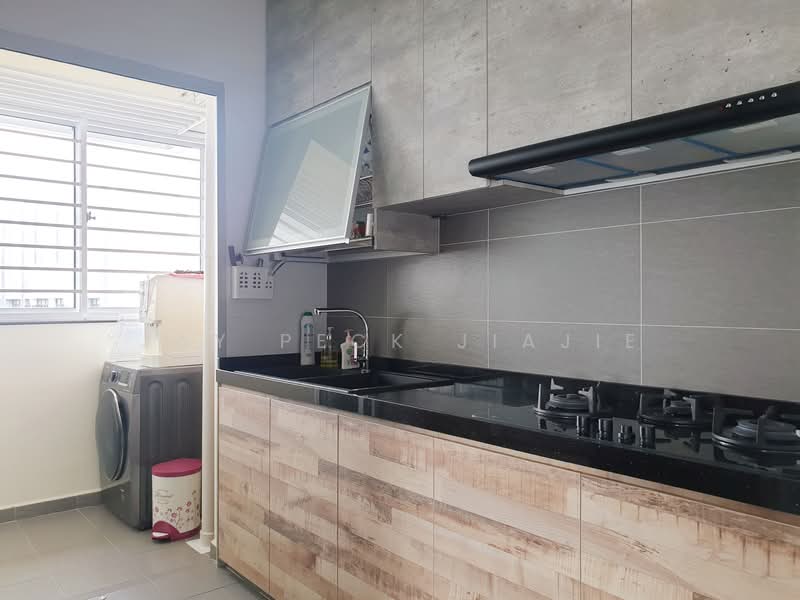 815B Choa Chu Kang Avenue 7, 815B Choa Chu Kang Avenue 7, 3 Bedrooms, 970 sqft, HDB Flat For Rent, by JAY PECK, 21788334 - PropertyGuru.com.sg