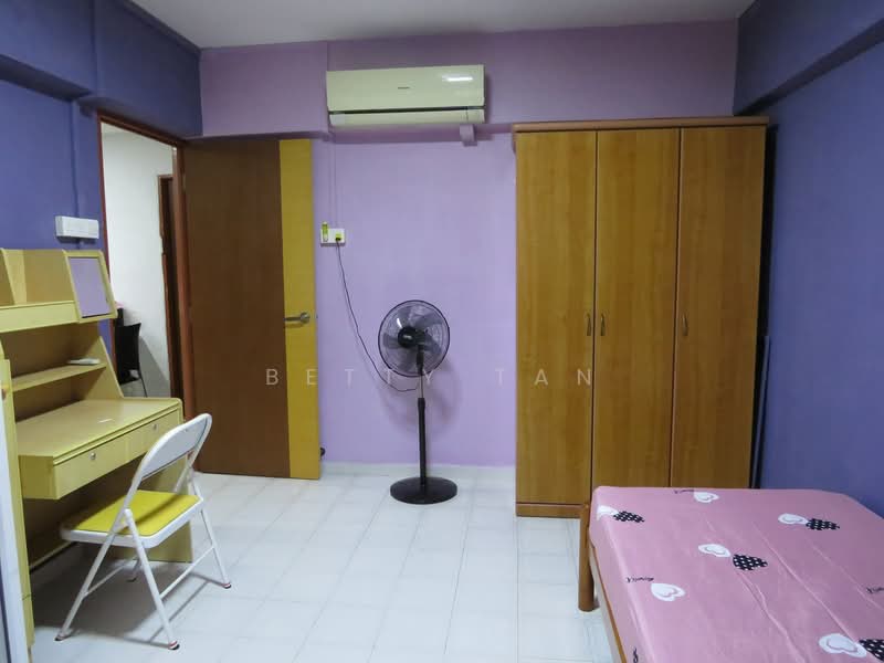 263 Tampines Street 21, 263 Tampines Street 21, Room Rental, 110 sqft, HDB Flat For Rent, by Betty Tan, 21788713 - PropertyGuru.com.sg