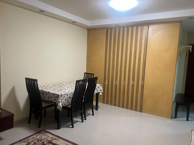 185 Bedok North Road, 185 Bedok North Road, Bedok / Upper East Coast, 3 Bedrooms, 991 sqft, HDB Flat For Rent, by Vanita Dadlani, 21792437 - Dining Room - PropertyGuru.com.sg