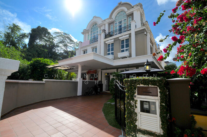 [No Longer Available] Burgundy Hill, Burgundy Crescent, 5 Bedrooms