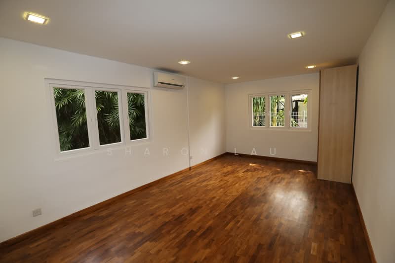4 Bukit Ayer Molek, 4 Bukit Ayer Molek, Clementi Park / Upper Bukit Timah, 6 Bedrooms, 2,801 sqft, Detached House For Sale, by Sharon Lau, 21797077 - Bedroom on Ground Level - PropertyGuru.com.sg