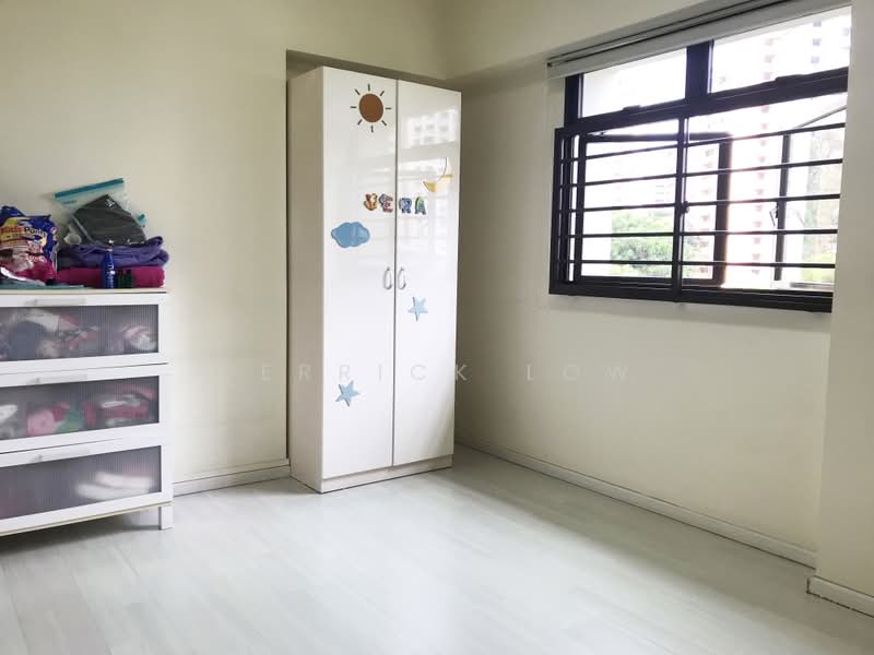 25B Jalan Membina, 25B Jalan Membina, 3 Bedrooms, 1,184 sqft, HDB Flat For Rent, by Derrick Low, 21798277 - Bedroom 2 - PropertyGuru.com.sg