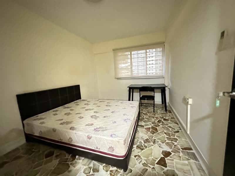 716 Clementi West Street 2, 716 Clementi West Street 2, 3 Bedrooms, 1,098 sqft, HDB Flat For Rent, by Chen Xi, 21801849 - PropertyGuru.com.sg