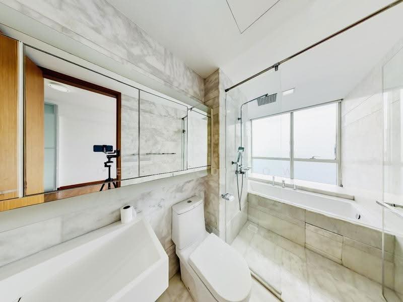 Floridian, 965 Bukit Timah Road, Clementi Park / Upper Bukit Timah, 4 Bedrooms, 1,658 sqft, Condominium For Rent, by Desmond Low, 21802568 - PropertyGuru.com.sg
