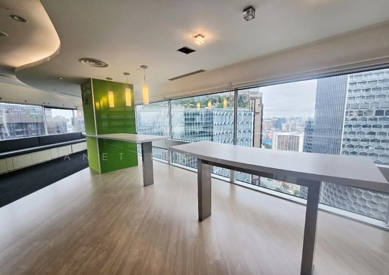 Gateway West, 150 Beach Road, 11,644 sqft, Office For Rent, by Janet Tsc ( 张曉菁 ), 21810184 - CommercialGuru.com.sg