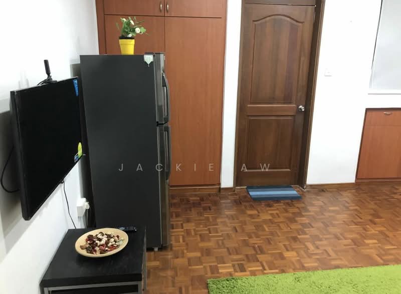 Orchard Towers, 1 Claymore Drive, Room Rental, 200 sqft, Apartment For Rent, by Jackie Aw, 21810576 - PropertyGuru.com.sg
