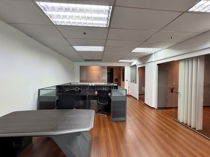 Vertex, 33 Ubi Avenue 3, 1,464 sqft, Light Industrial (B1) For Rent, by Judy Hu 胡艳, 21810868 - CommercialGuru.com.sg