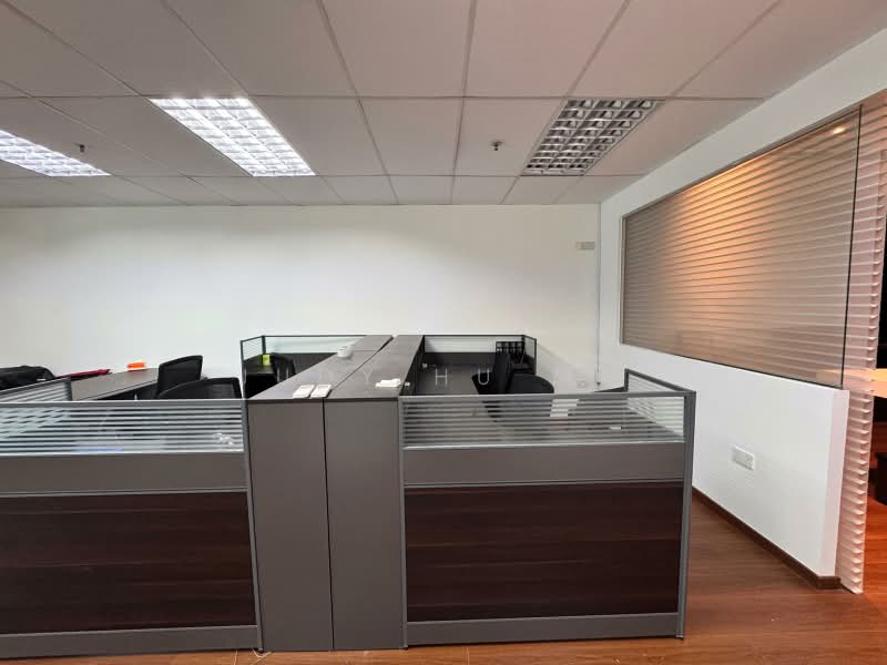 Vertex, 33 Ubi Avenue 3, 1,464 sqft, Light Industrial (B1) For Rent, by Judy Hu 胡艳, 21810868 - CommercialGuru.com.sg