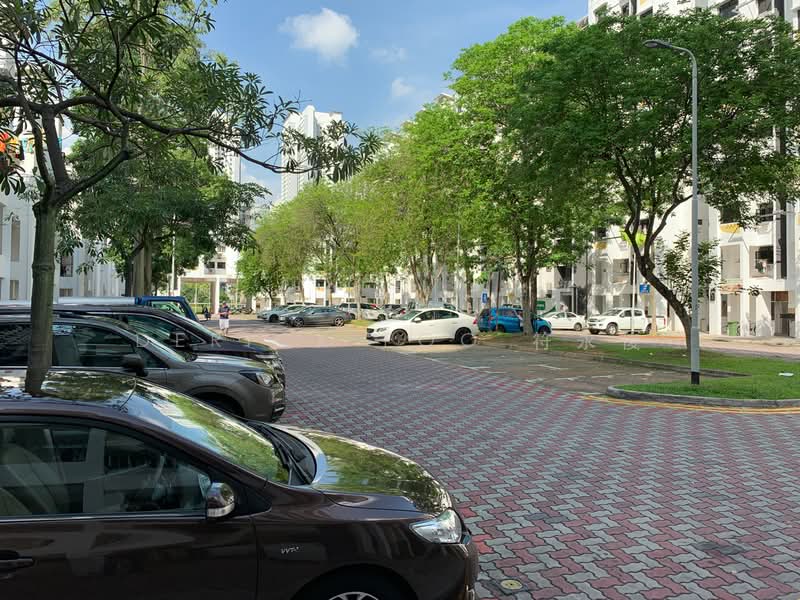 21 Ghim Moh Road, 21 Ghim Moh Road, Tanglin / Holland / Bukit Timah, 700 sqft, Shop / Shophouse For Rent, by Derick Foo, 21812299 - CommercialGuru.com.sg
